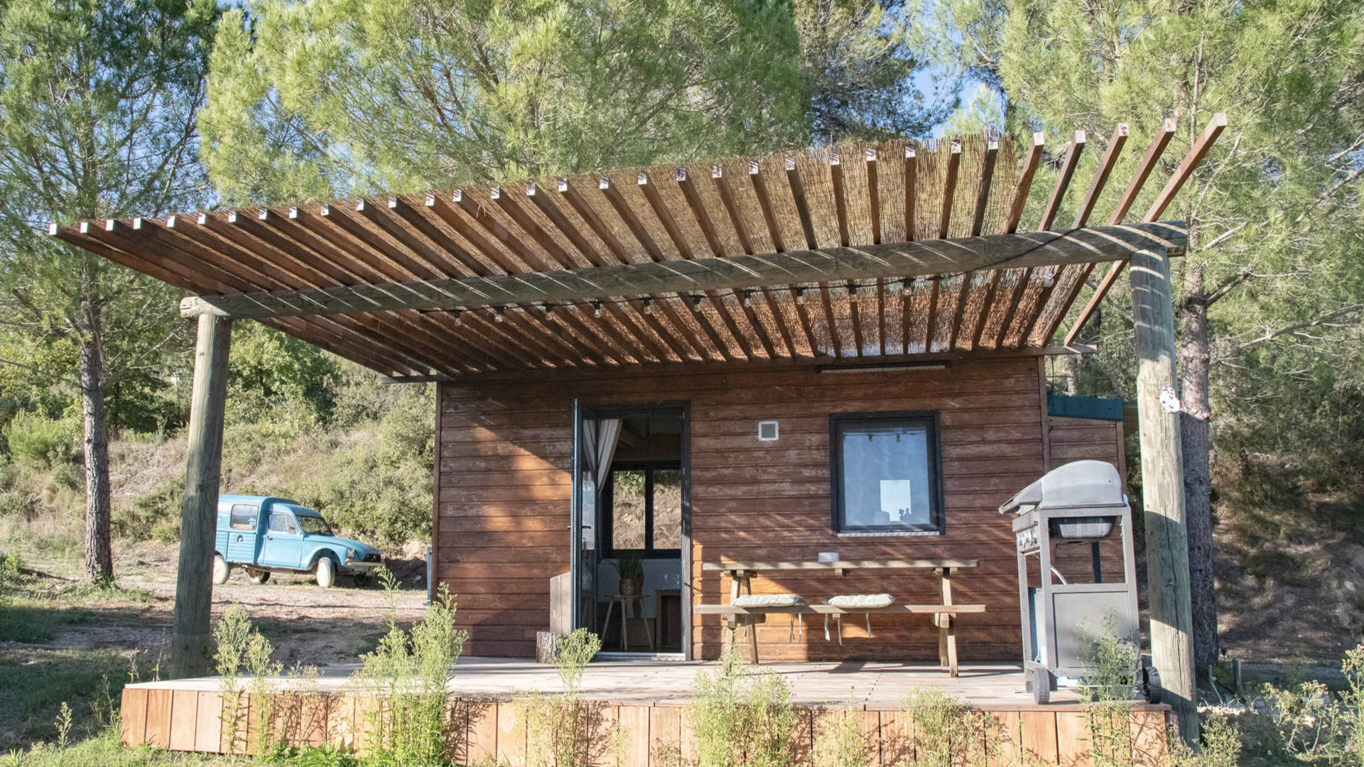La Tiny House du Luberon — Vue extérieure